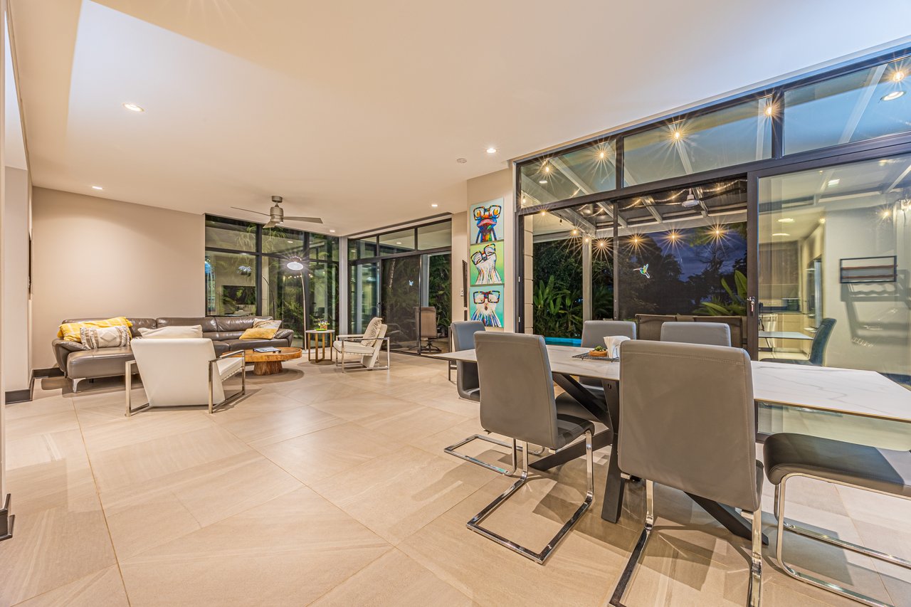 VILLA MAREN | ELEVATED LIVING IN UVITA | DOMINICAL 