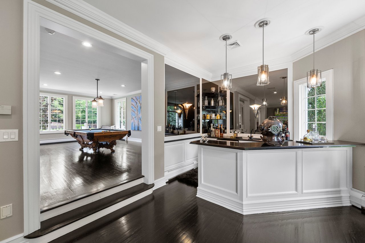 85 Sherwood Rd