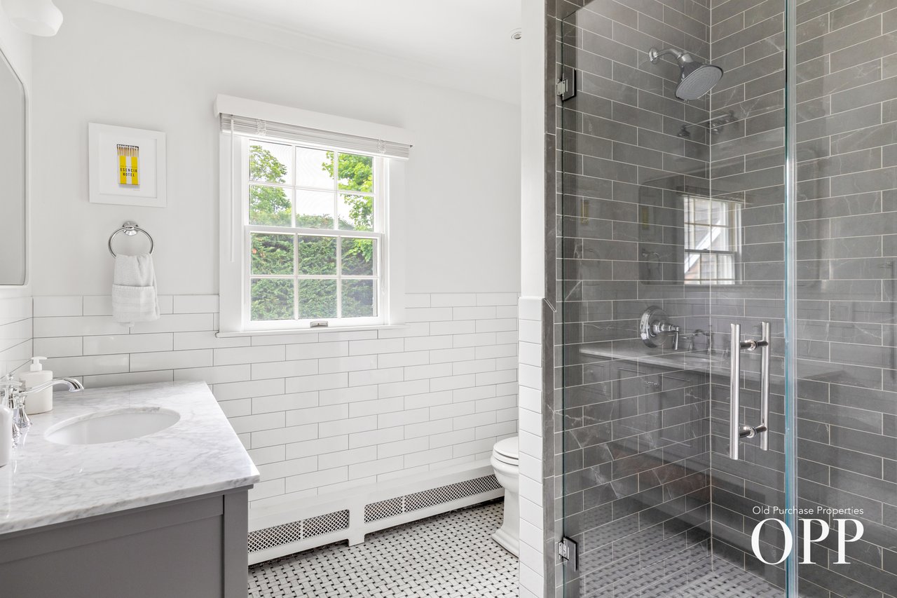 A Timeless Brookhaven Hamlet Retreat