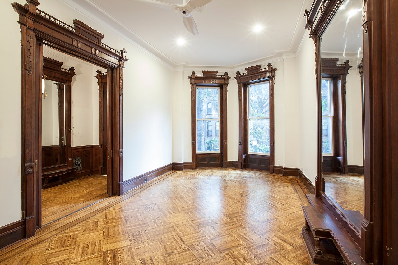 157 6th Avenue UPPER/TRIPLEX