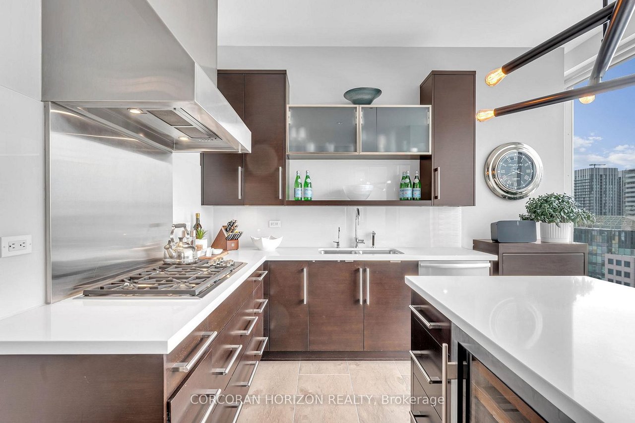 LUXURY LIVING AT THE RITZ