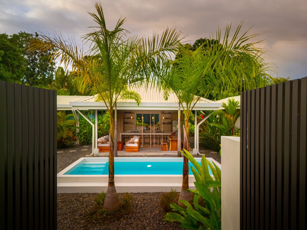 Income Ready Boutique Investment near Whale's Tail Beach