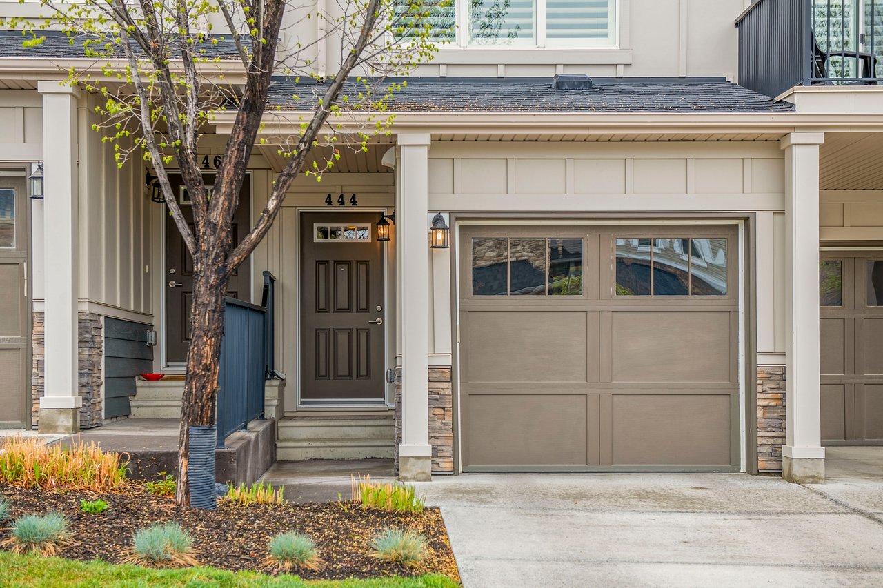 444 Nolan Hill Drive NW