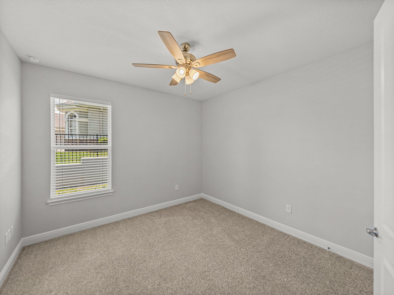 34411 SAHALEE LOOP