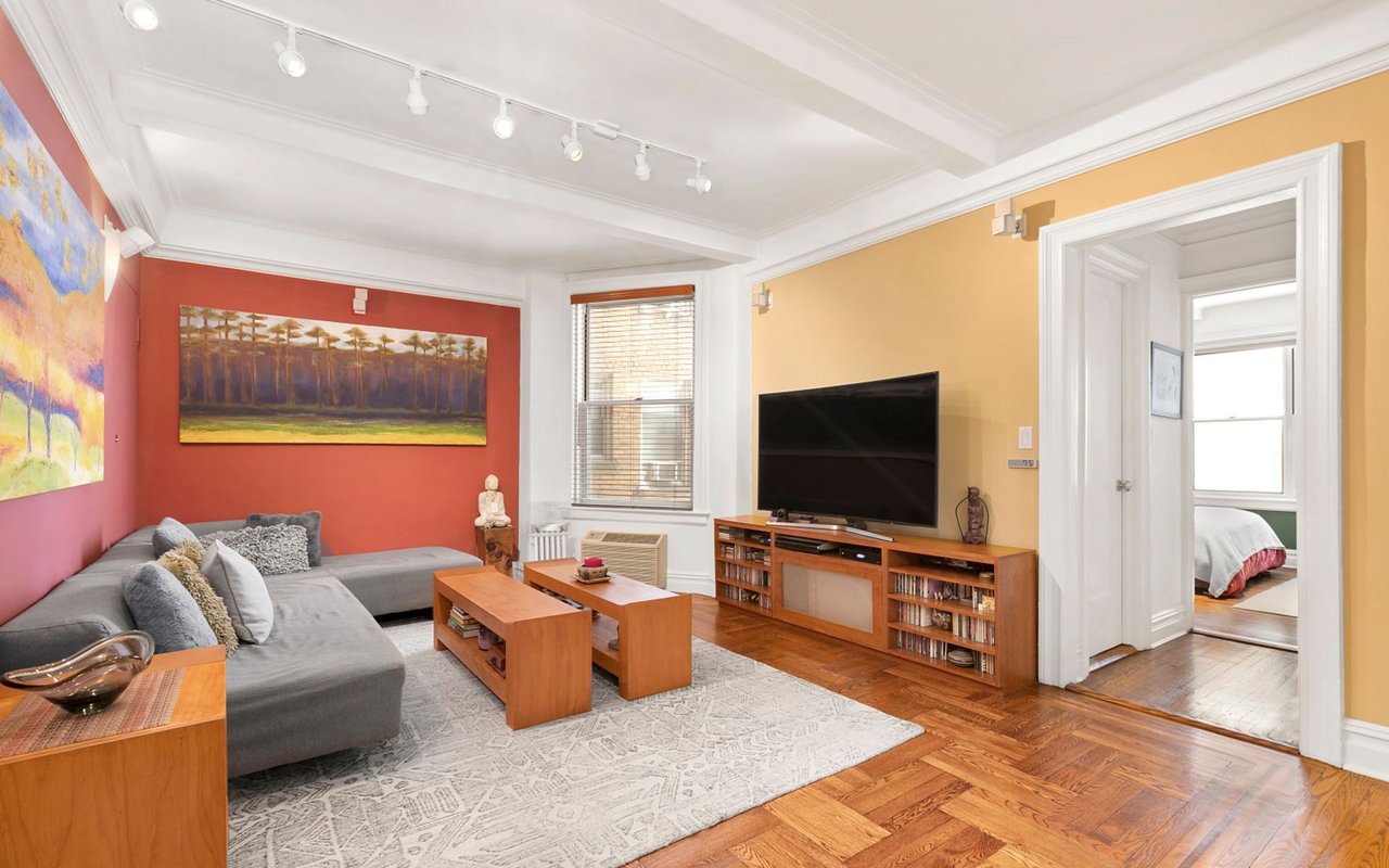 345 W 55th St, #5CD