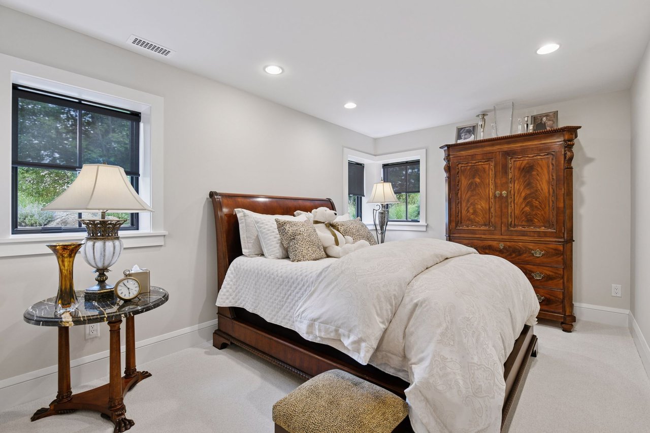 2782 Willow Drive, Medina