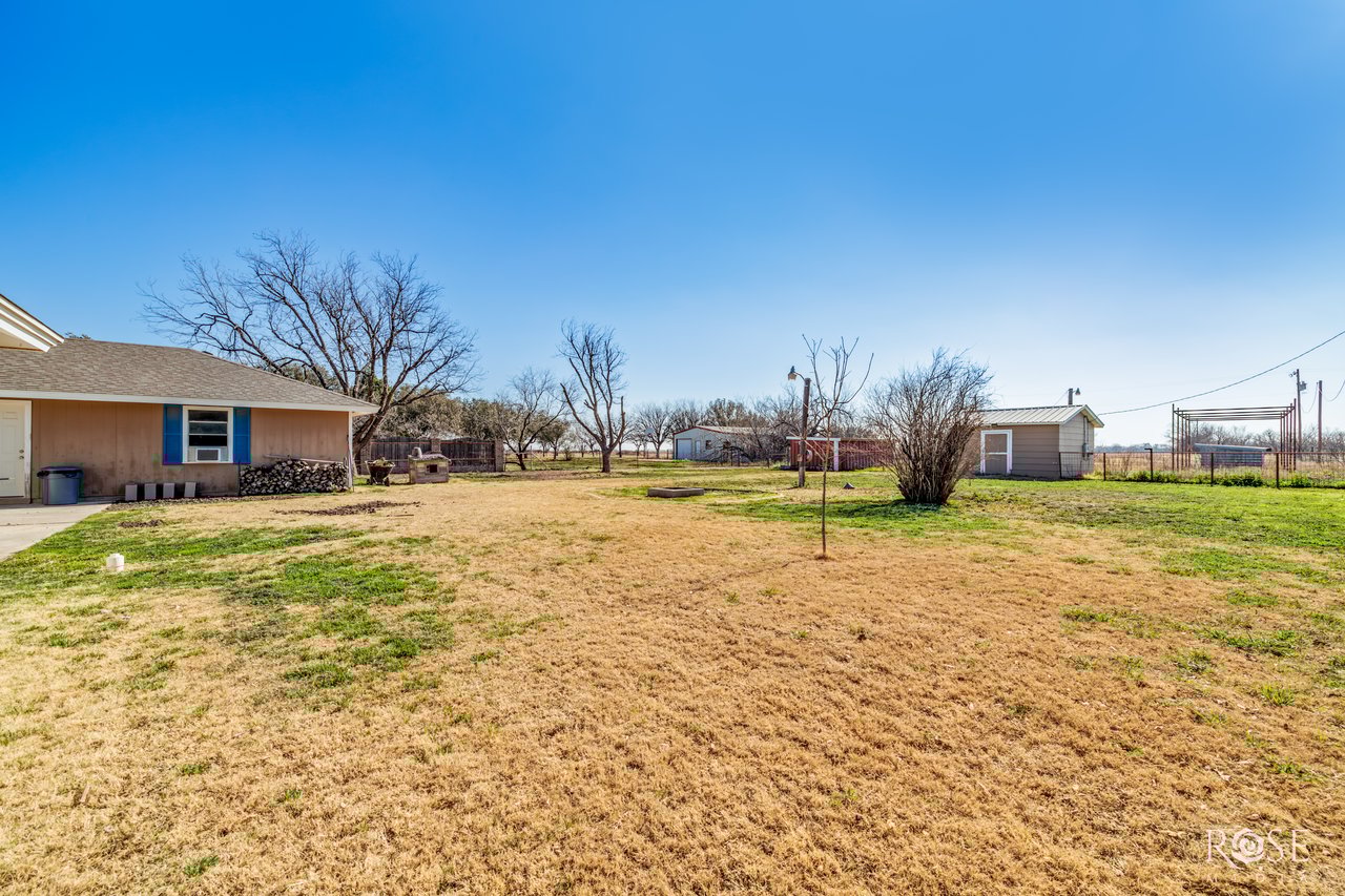 2733 Janie Ln