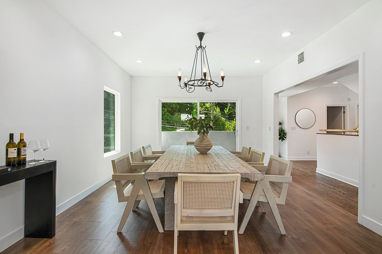 8155 Willow Glen Rd.