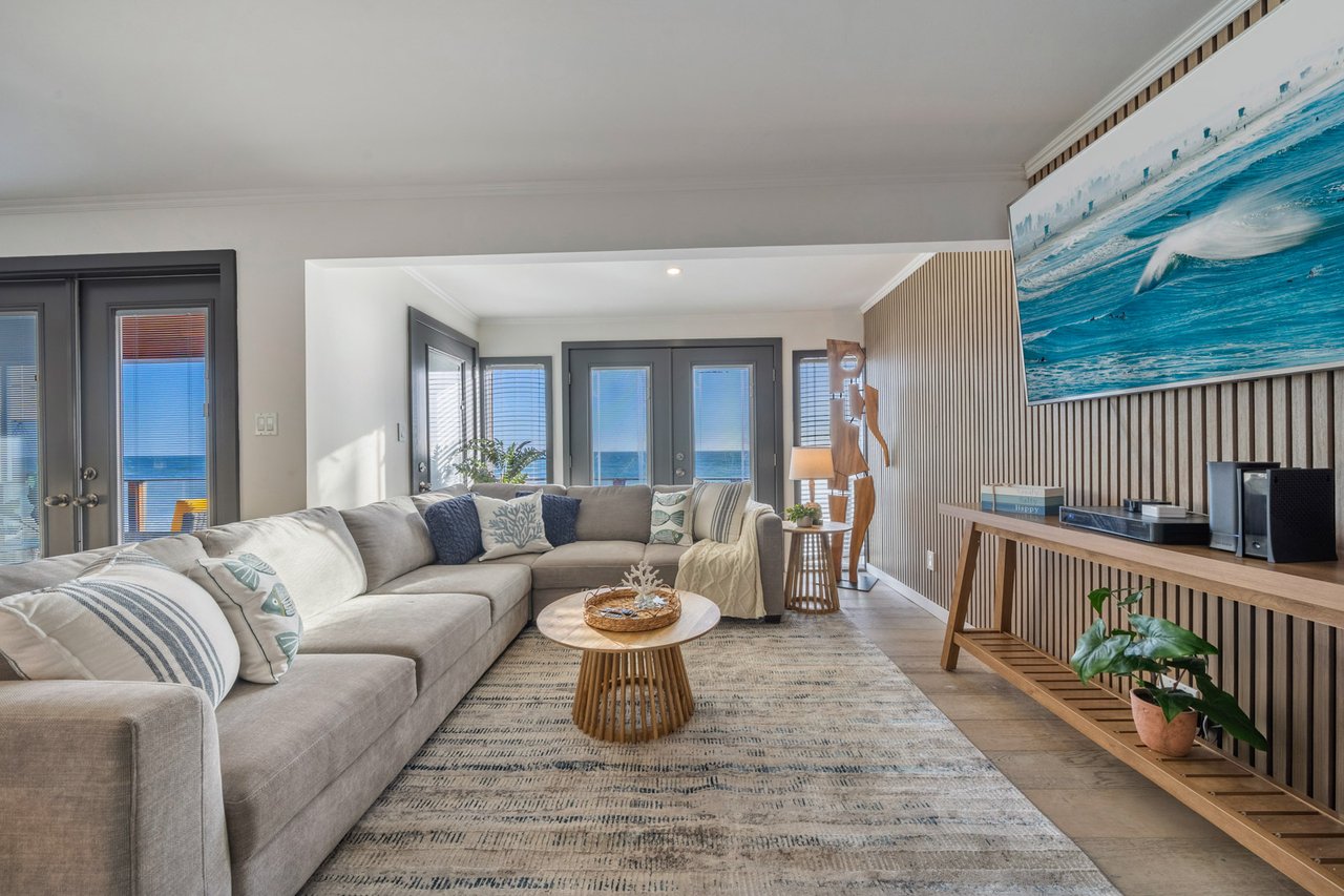 Pacific Retreat 🌊