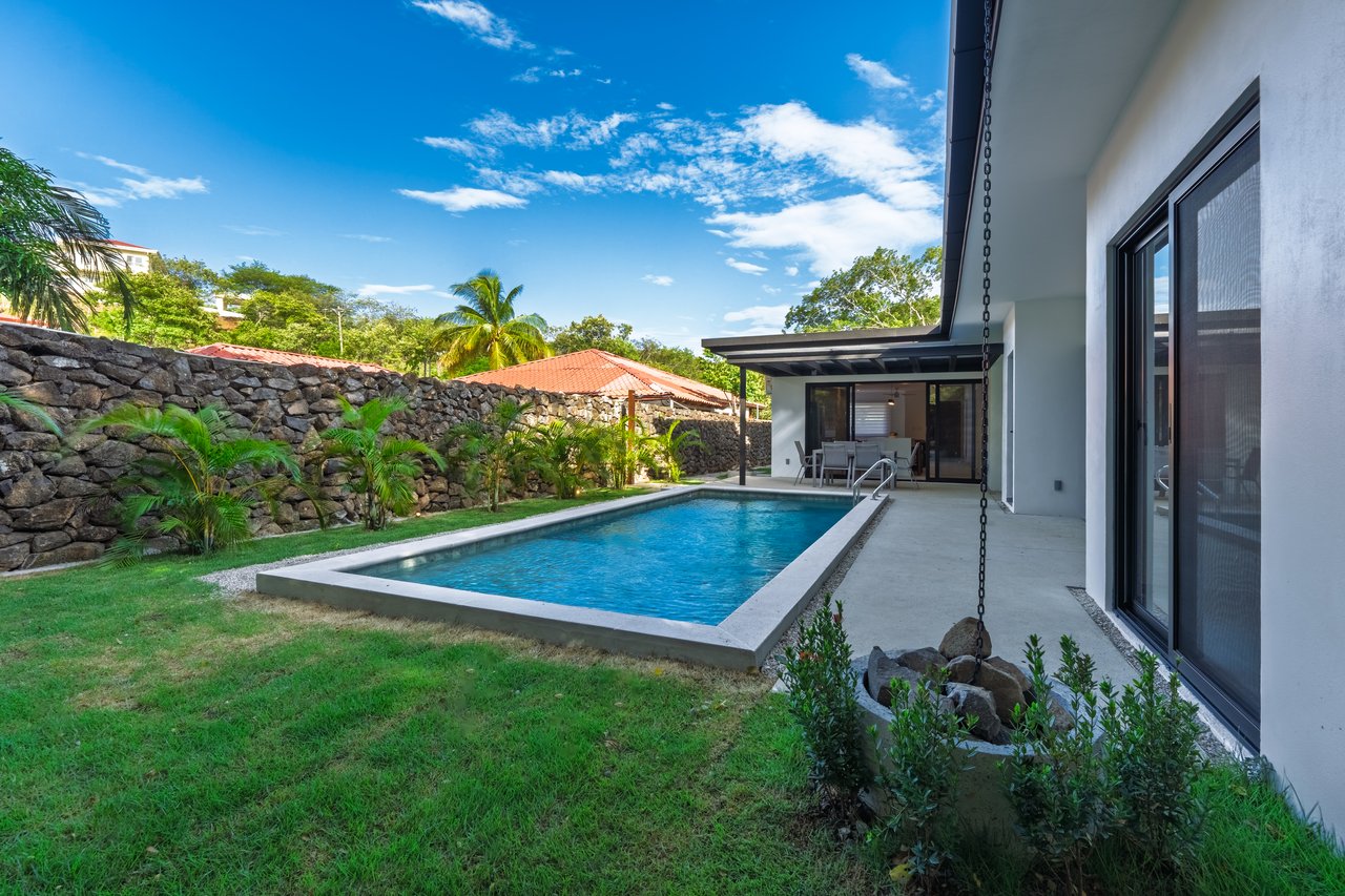 Casa Kuna II | A Tranquil Oasis in the Heart of Playas del Coco