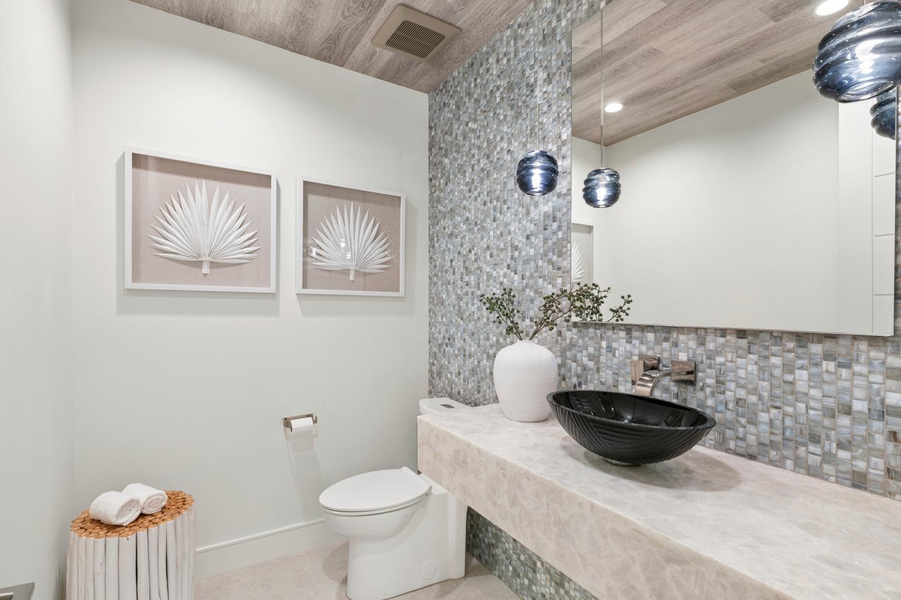 2007 Port Provence Place