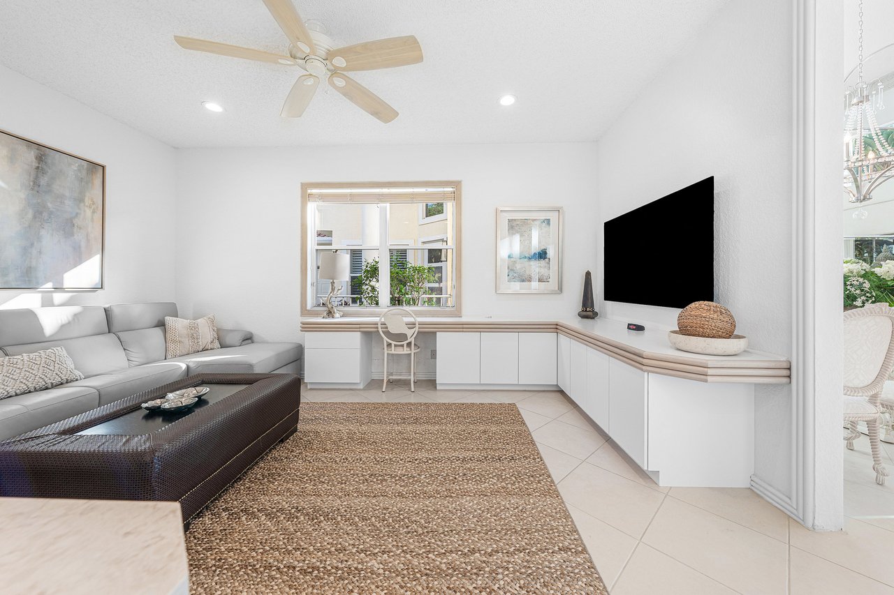 16815 Knightsbridge Lane 