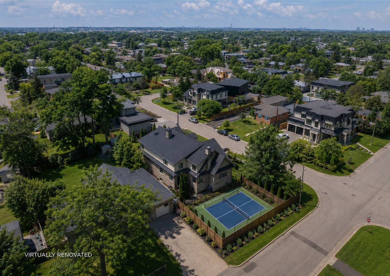 390 Seaton Drive, Oakville