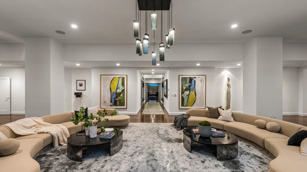 1 W Century Dr, #40PH