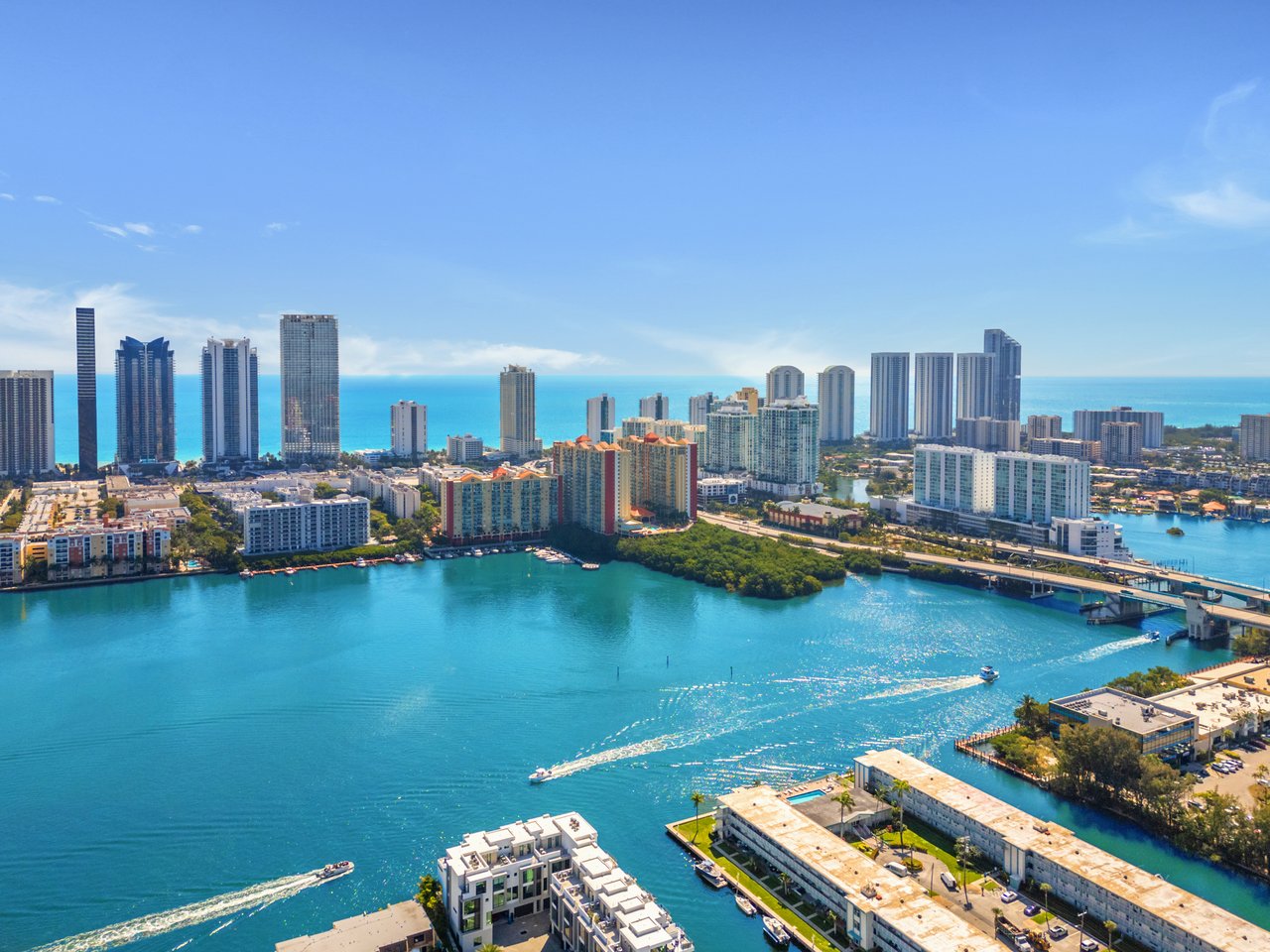 3545 NE 166th St #1004 North Miami Beach