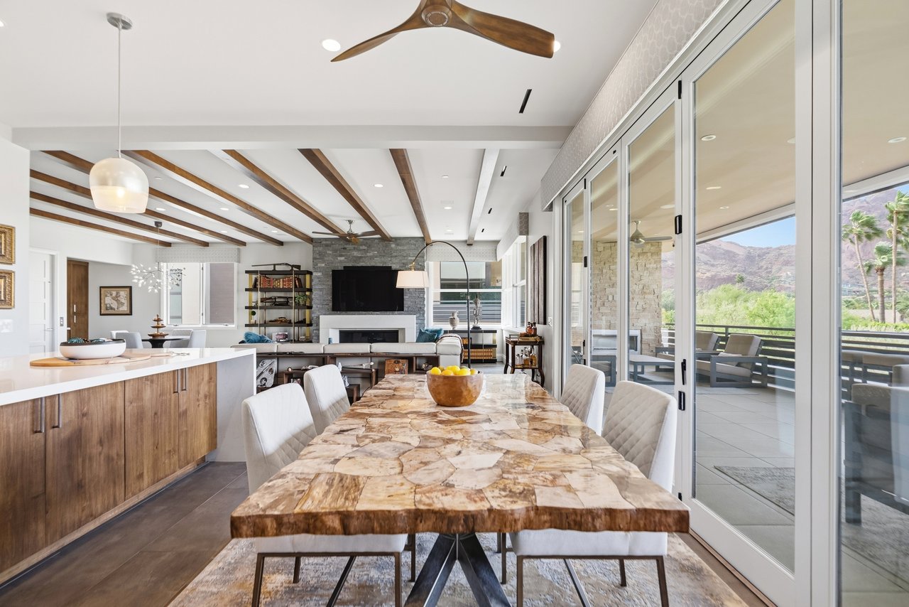 Las Brisas Drive