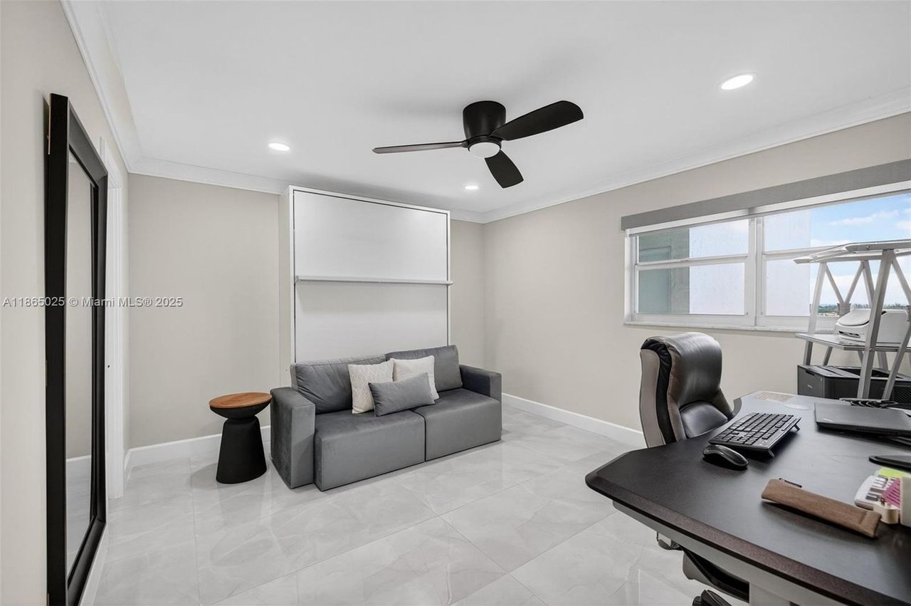 511 Bayshore Dr #1005