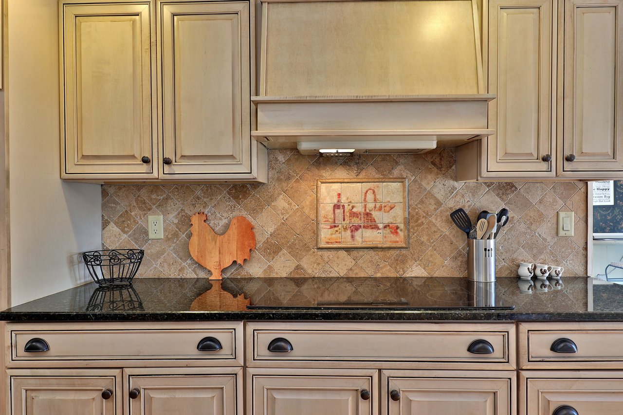 71 South Hill Crossroad