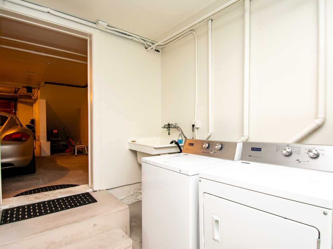 Contemporary Telegraph Hill Oasis