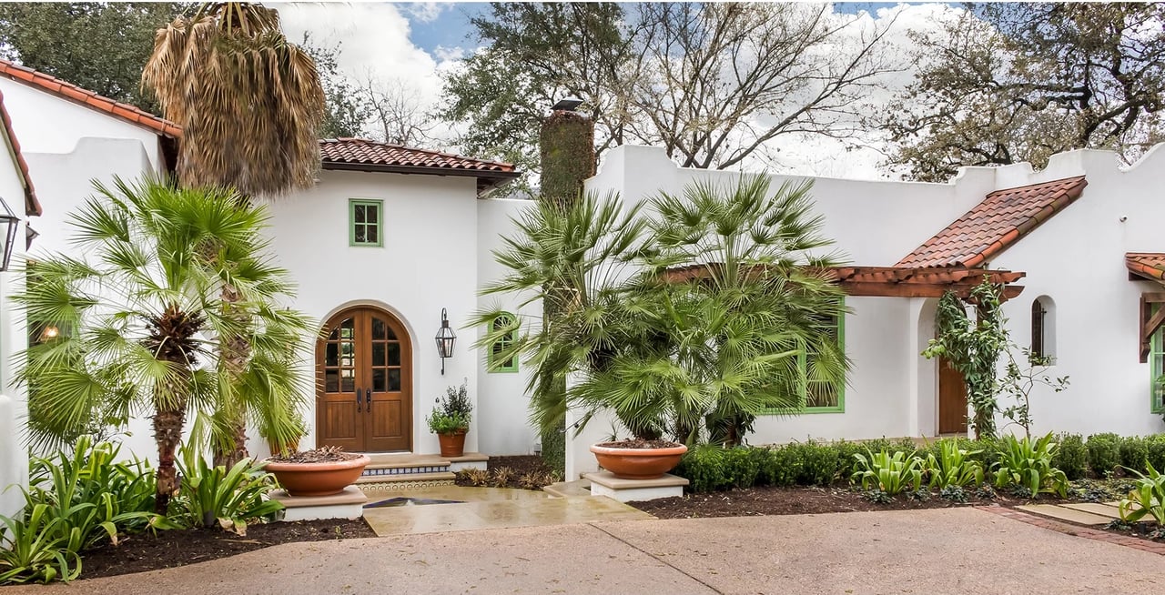1601 Forest Trail