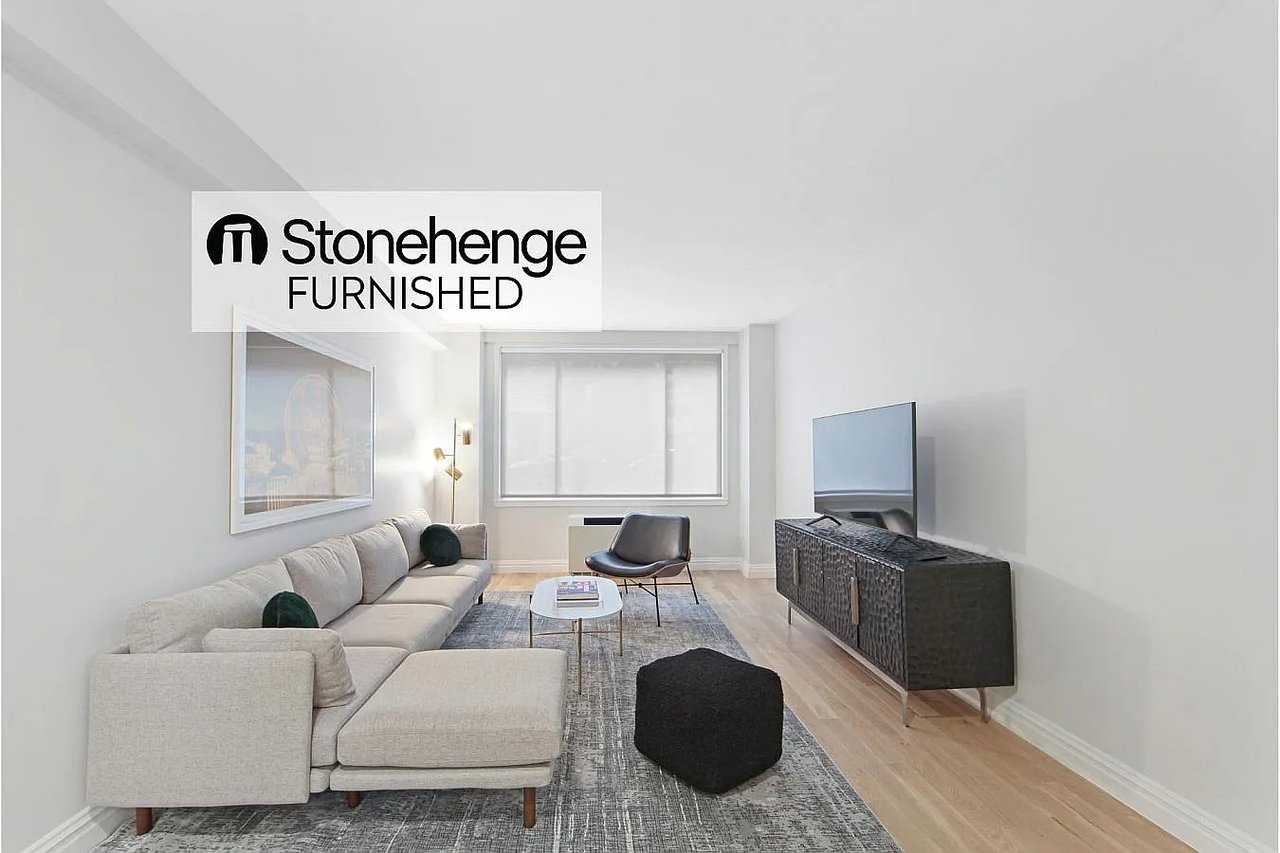 340 East 51st St Unit: 1C