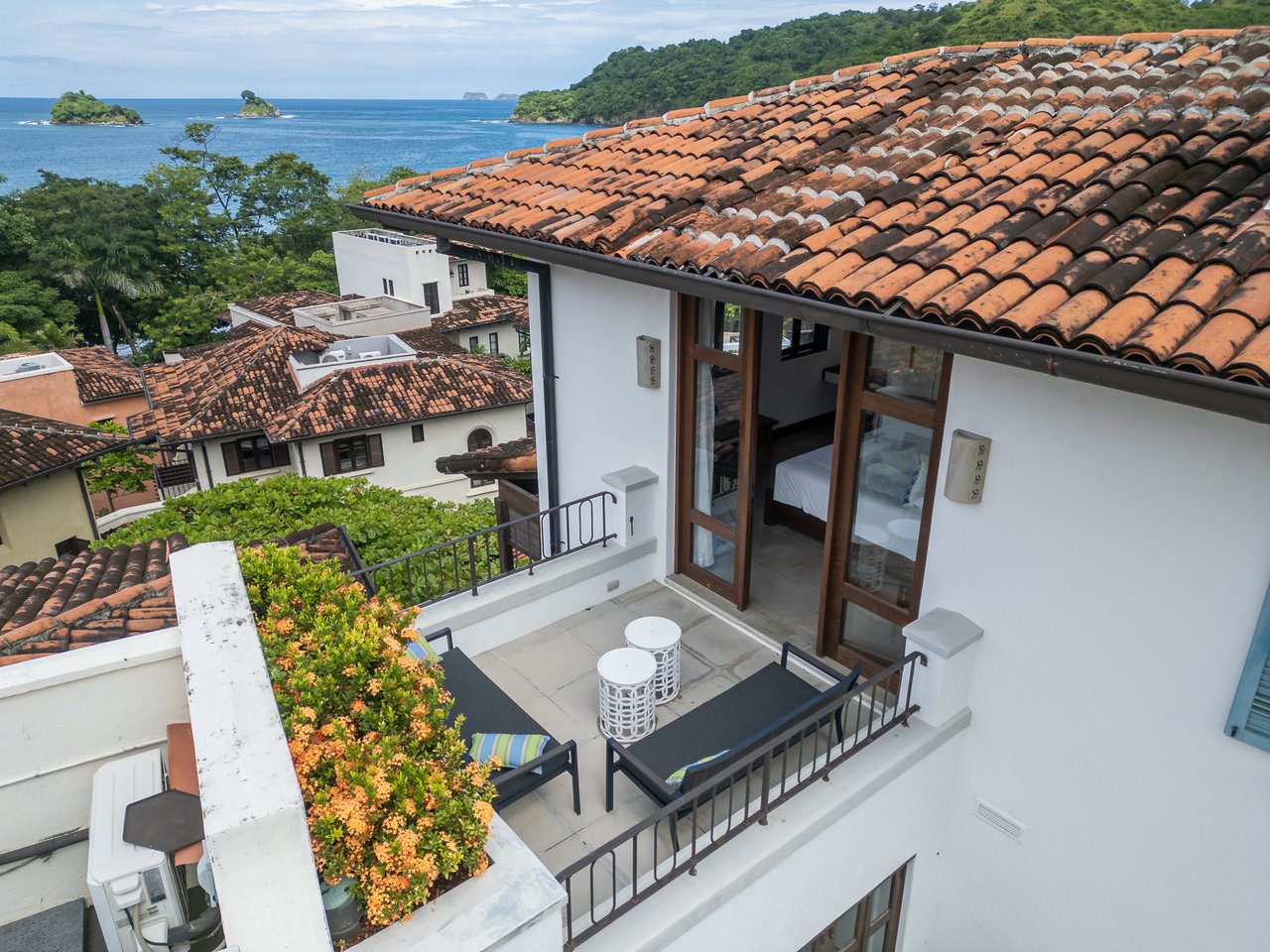 9 Calle La Ronda | A Contemporary Oceanview Modern Luxury near the Beach!