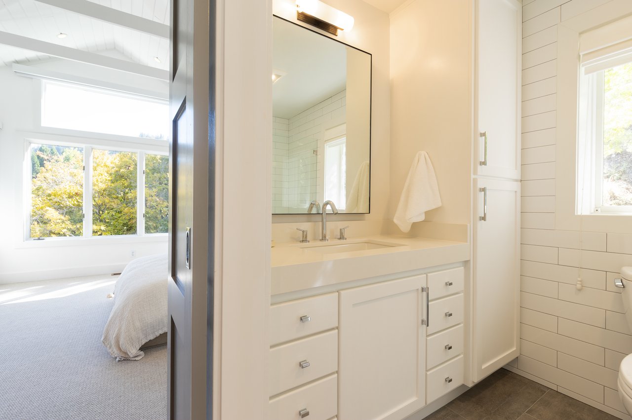 Private, Modern Compound in Premier Ross Location