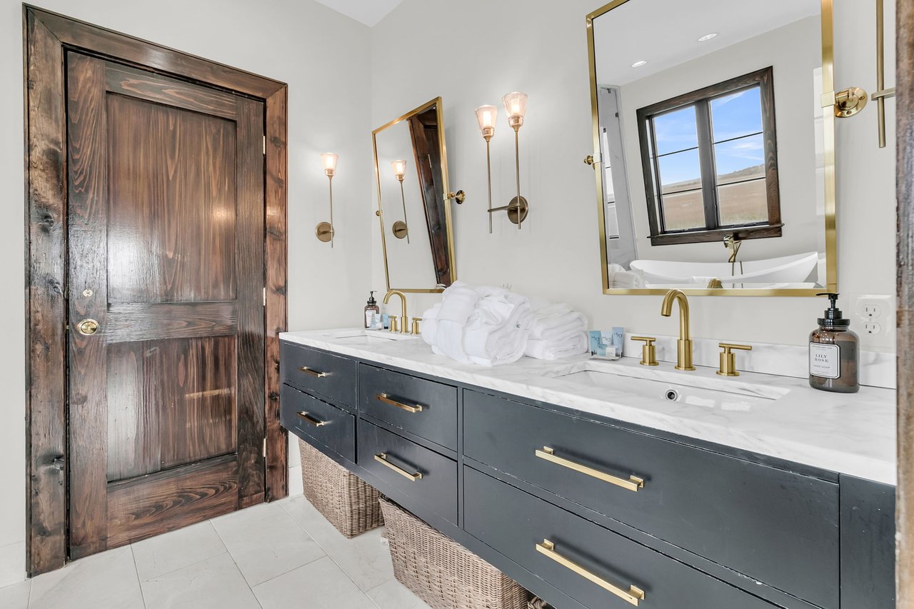 24 Seagrass Ln 