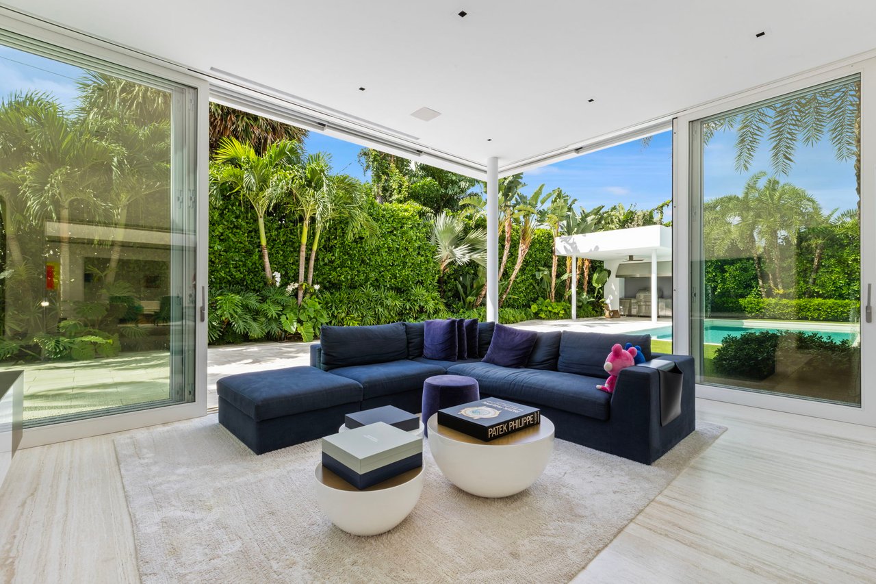 North End Modern Oasis W/ Beach Access