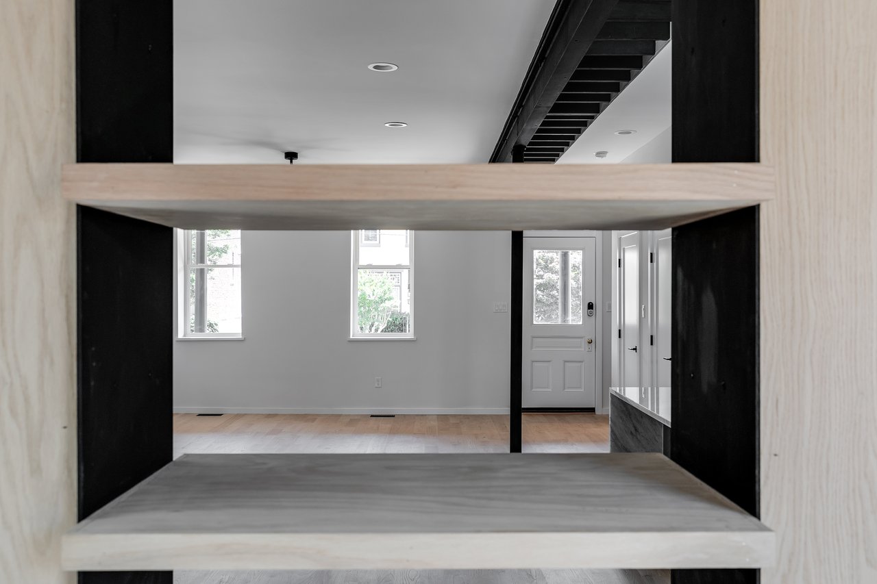 4 N Robinson (Fan House)