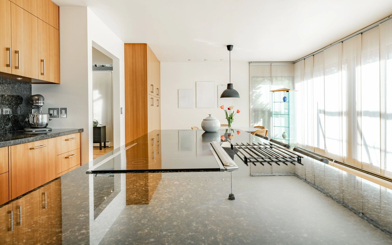 Save on Granite Countertops and Rock Your Remodel