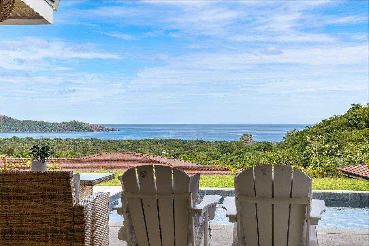 Dos Ríos 29 | Brand-New Ocean & Mountain View Home