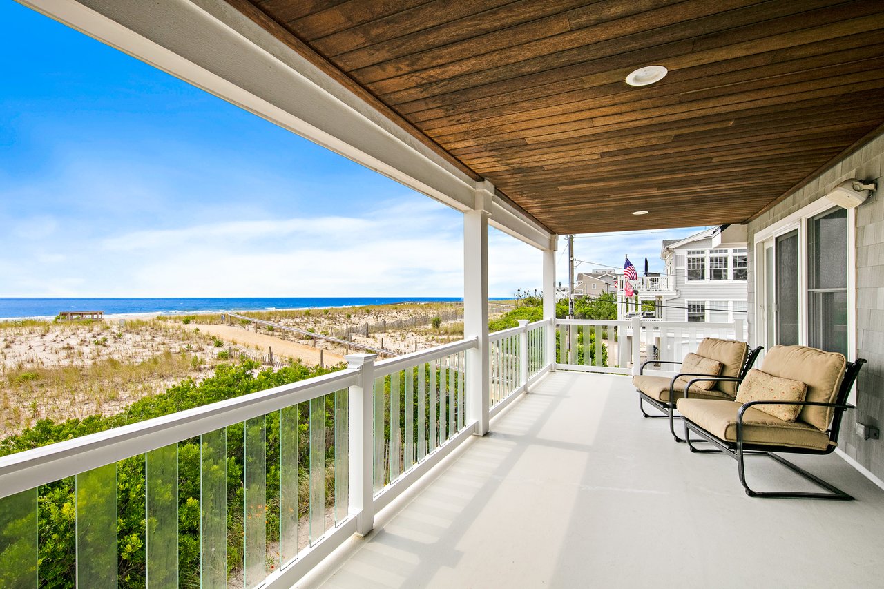 123 E. Colorado Avenue