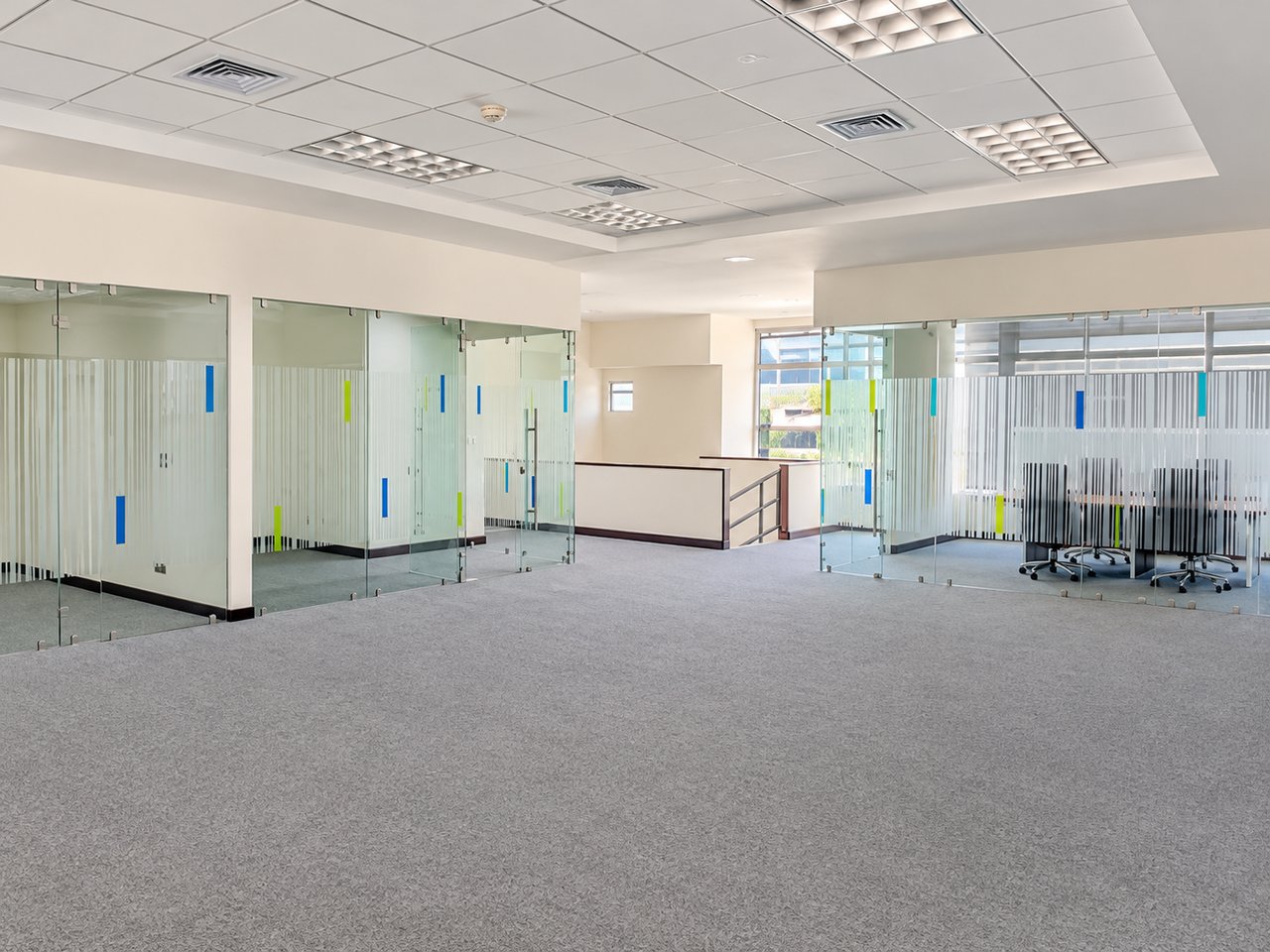 21577 - Office-Warehouse for sale with Tenant