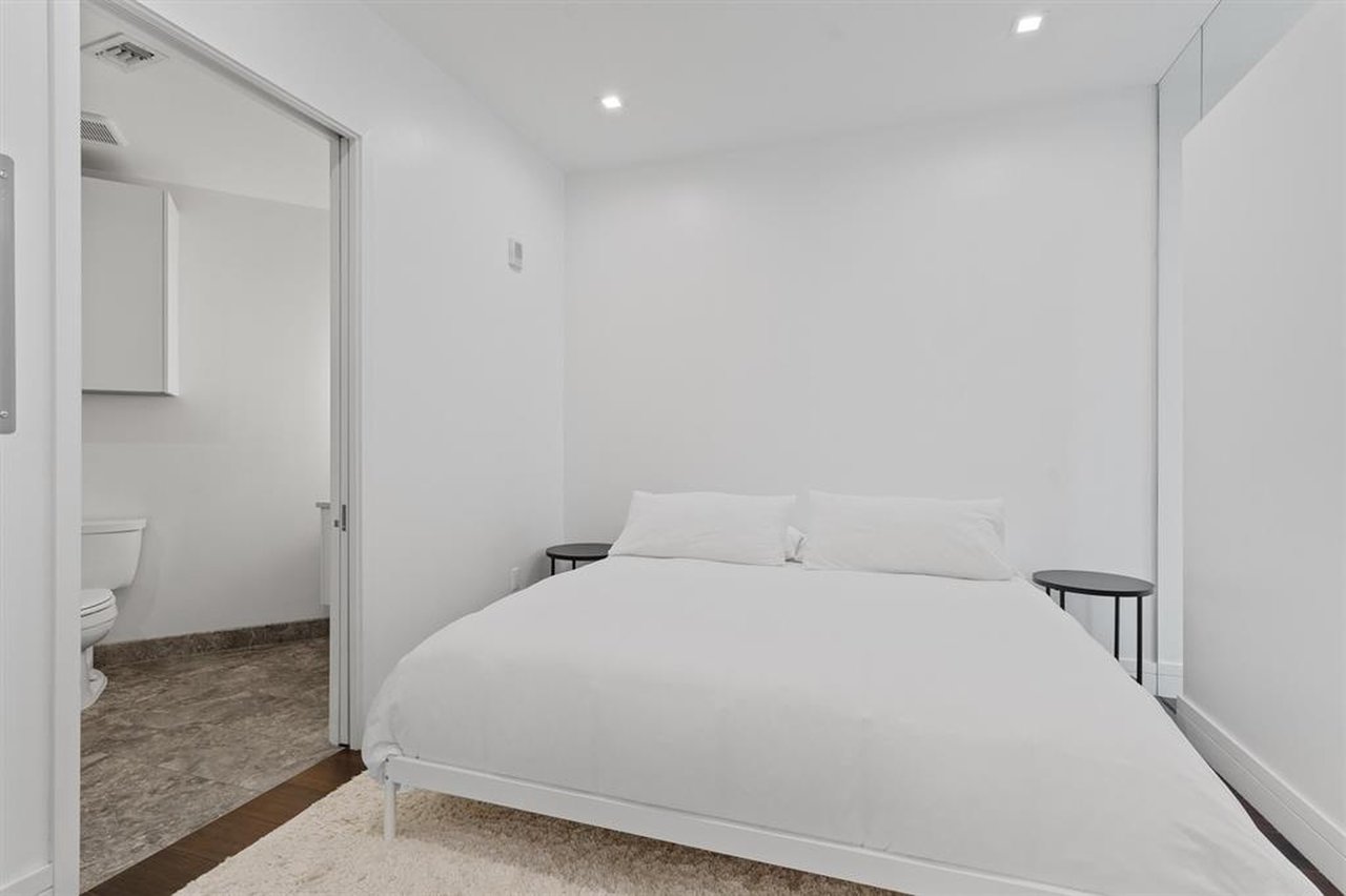 501 West #1106