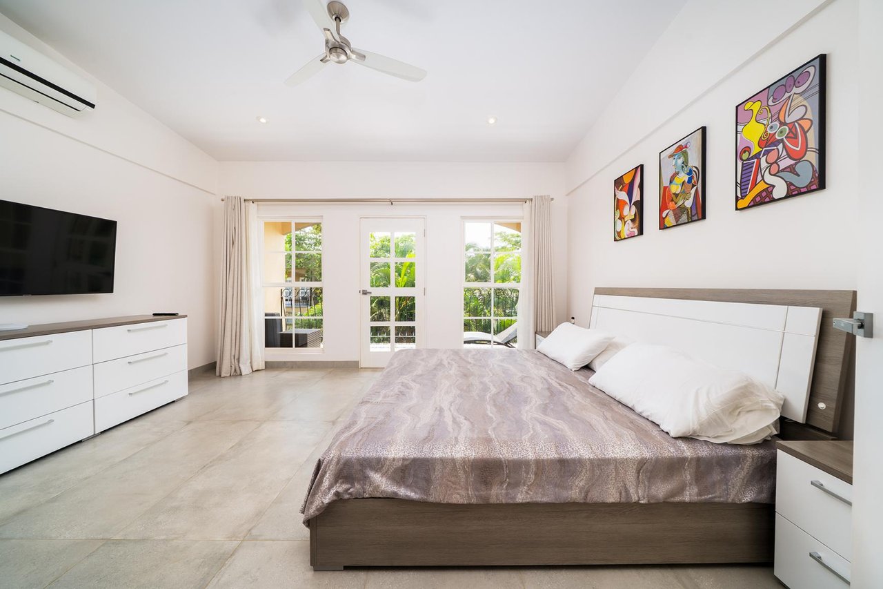 Villa Verde I #14 | Renovated 3-Bedroom Luxury Condo in the Heart of Tamarindo