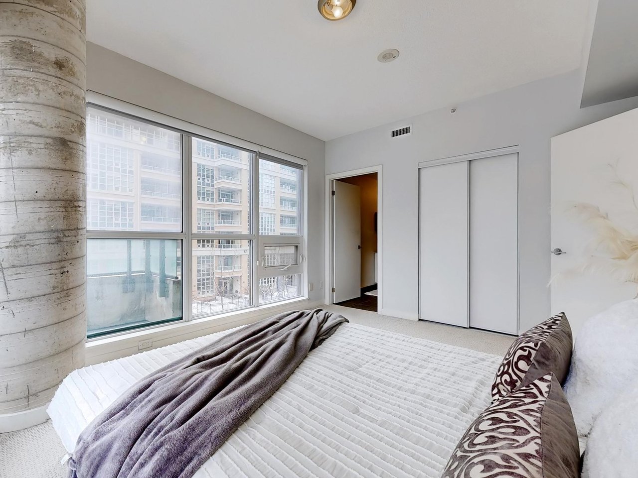 69 Lynn Williams St Unit: 204