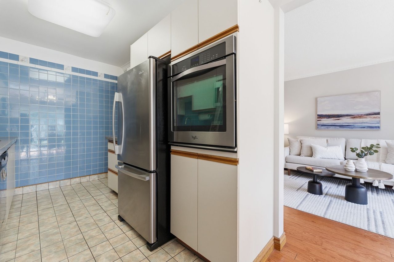 1616 Haig Blvd 5