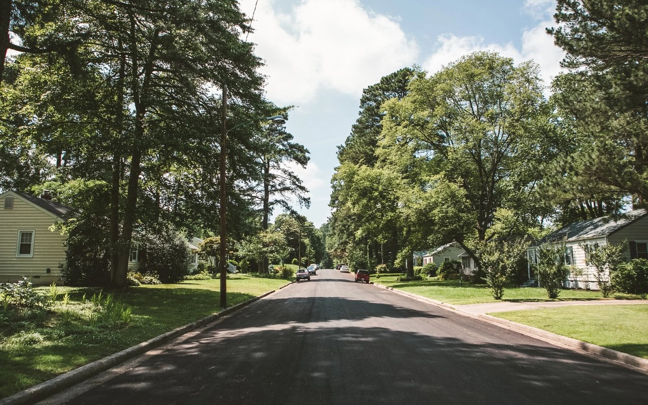 Best Walkable Neighborhoods in Richmond (And What “Walkable” Actually Means Here)