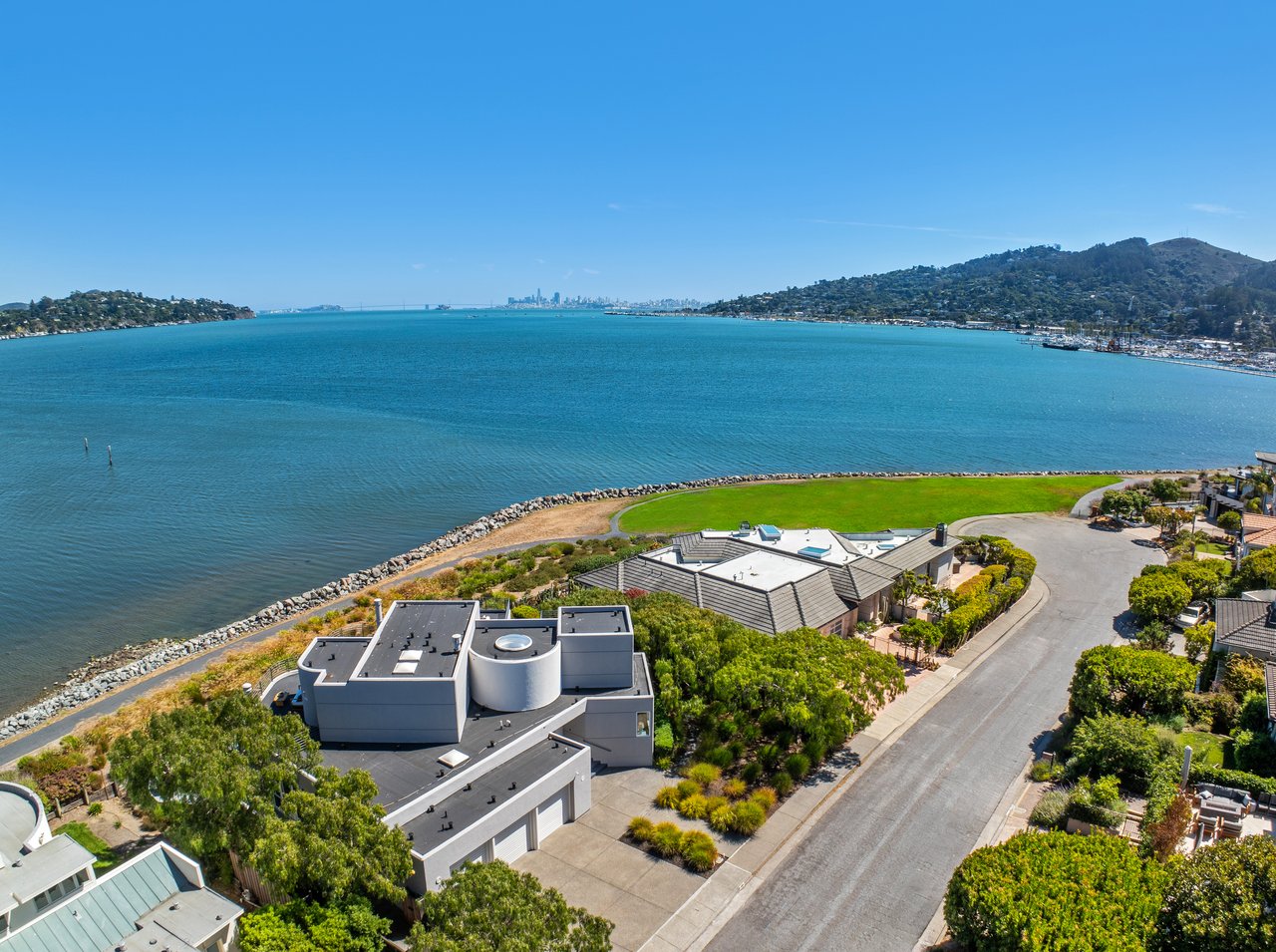 Sweeping Views Across the Bay