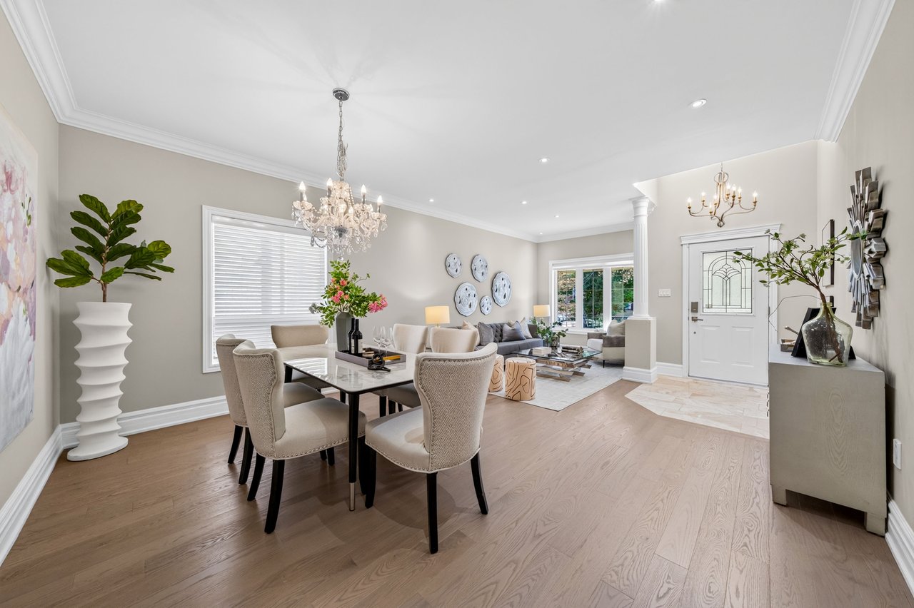 62 Fergus Ave