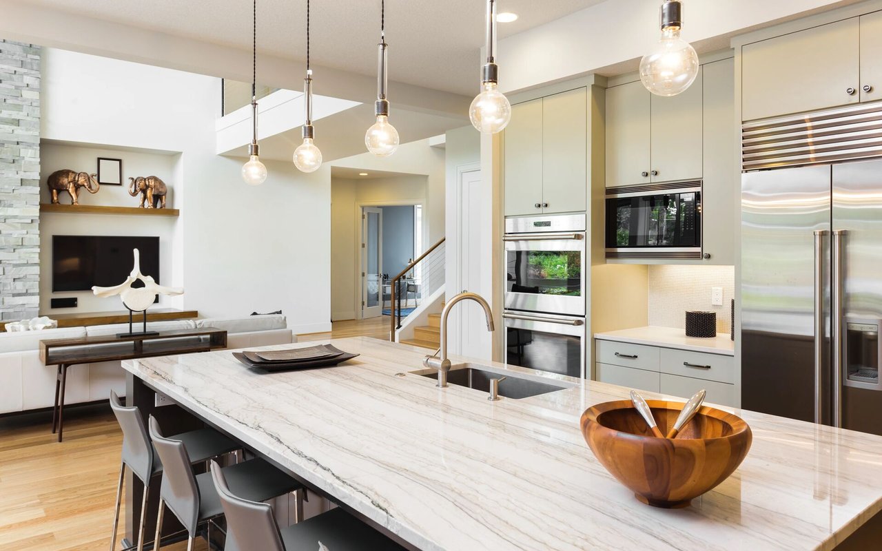 Giveaway: $100 To A Corner Cottage