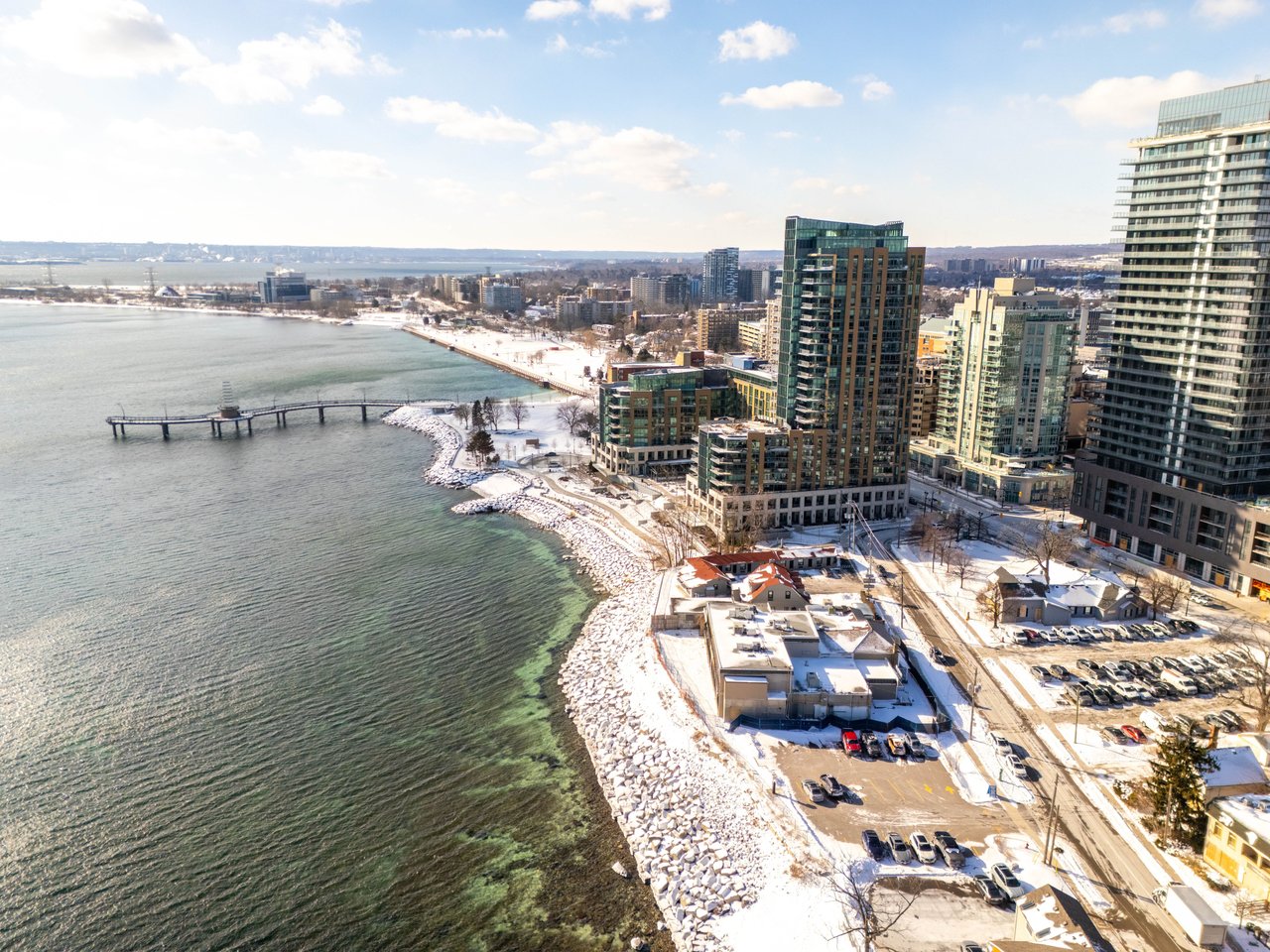 304-2060 Lakeshore Road, Burlington