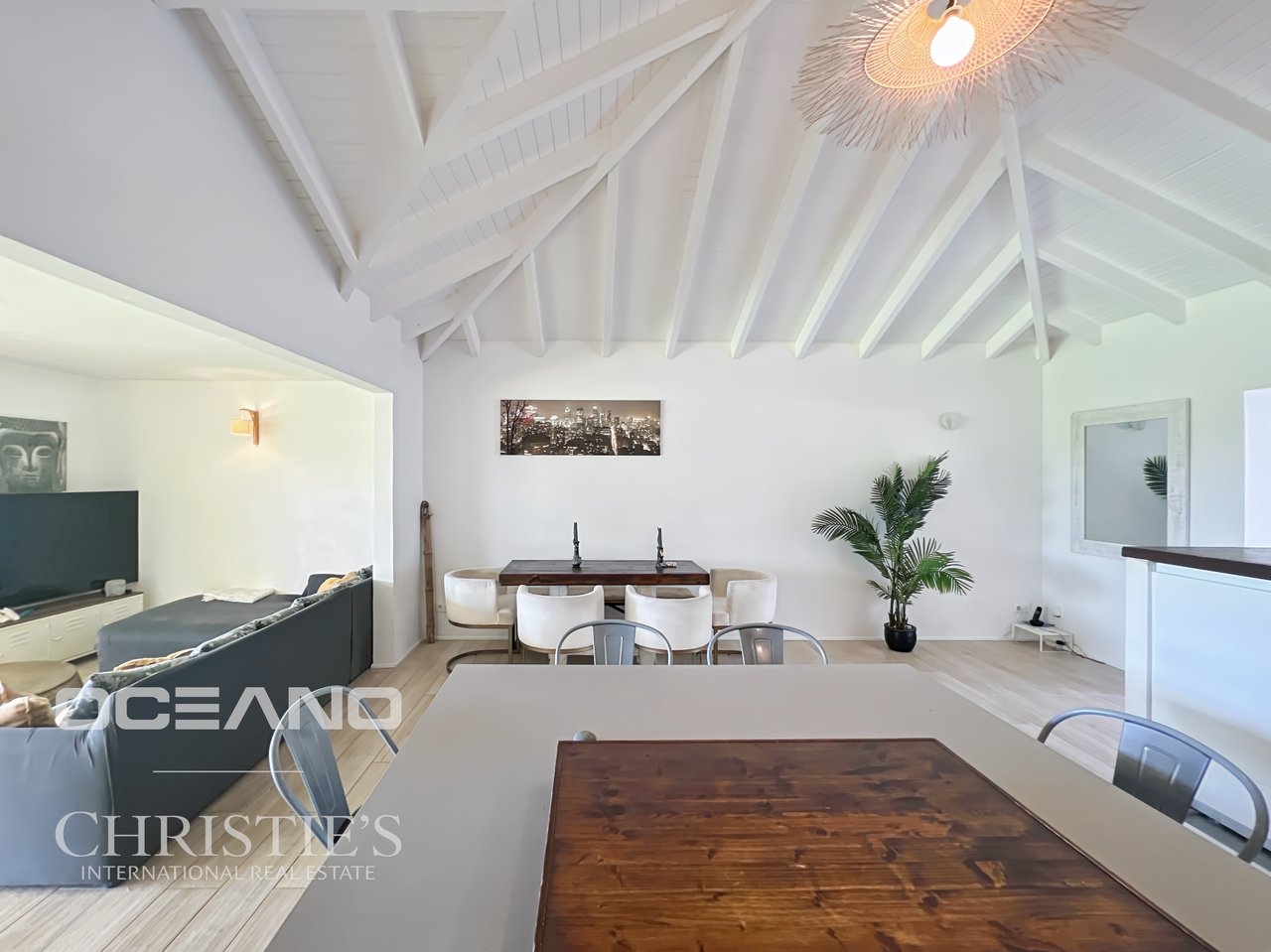 3 BEDROOMS - LARGE GARDEN - CUL DE SAC