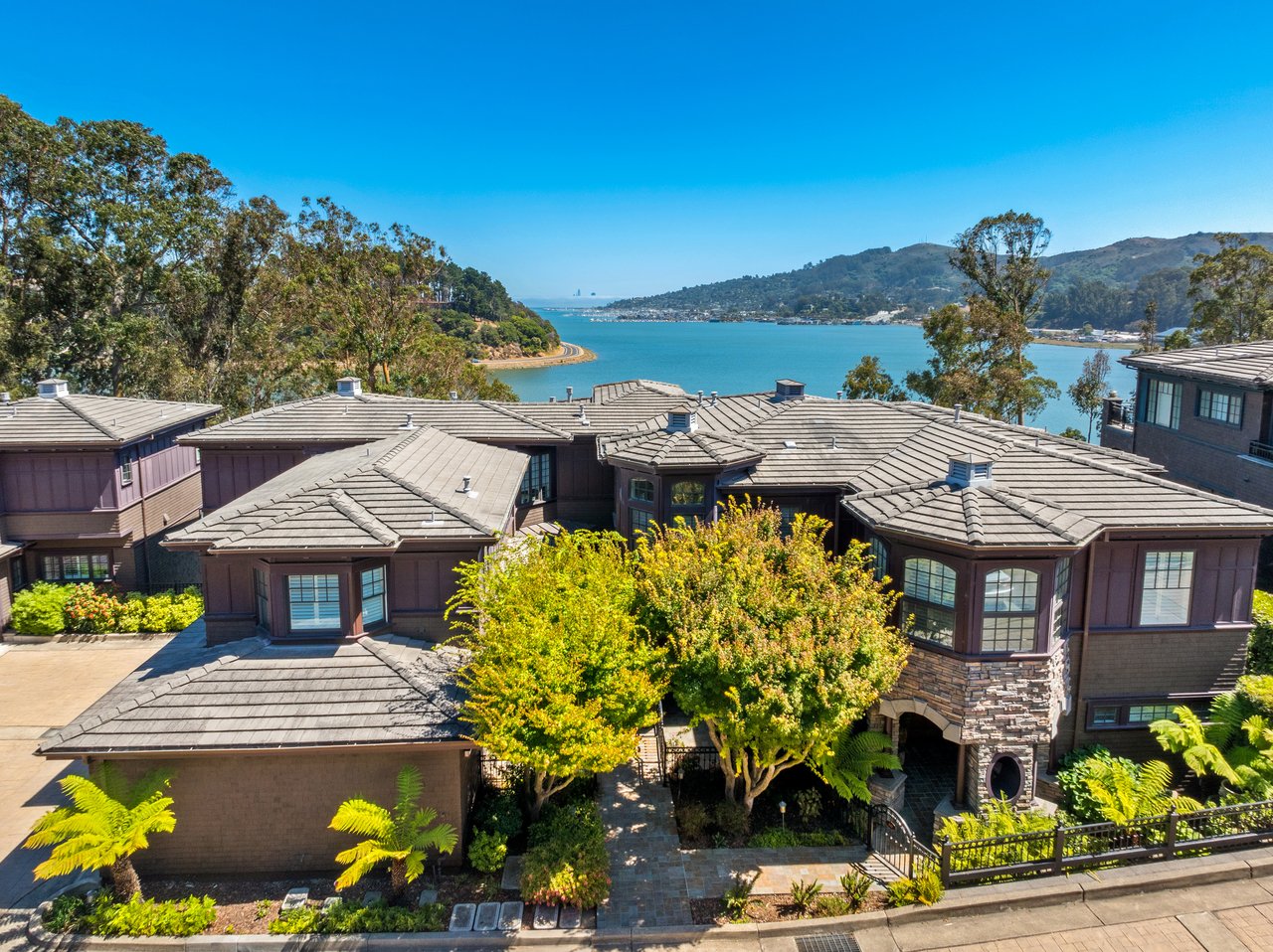 62 De Silva Island Drive Mill Valley