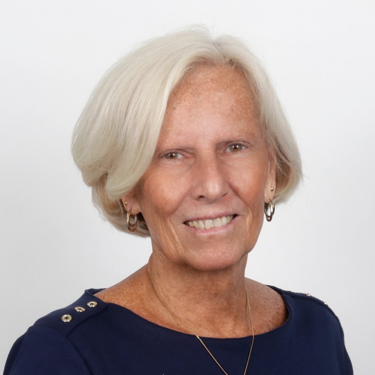 Patricia Herrmann Ship Bottom, NJ Real Estate Agent Headshot