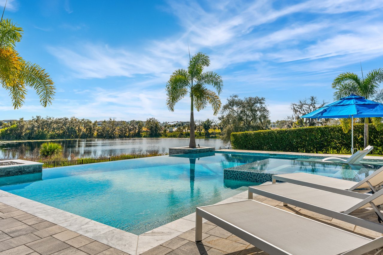 15606 Shorebird Lane