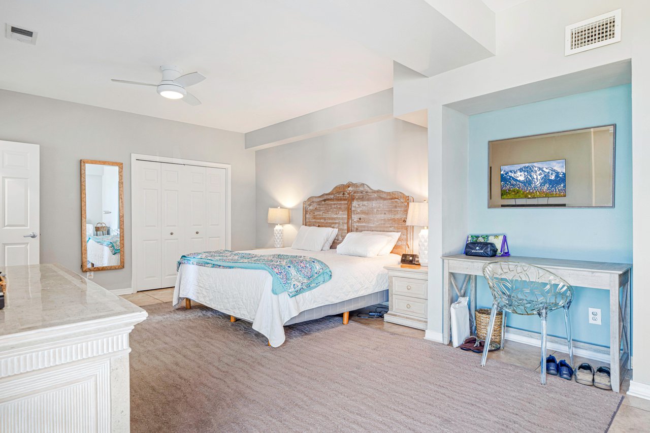 GULF FRONT Sans Souci TERRACE Condo 102 