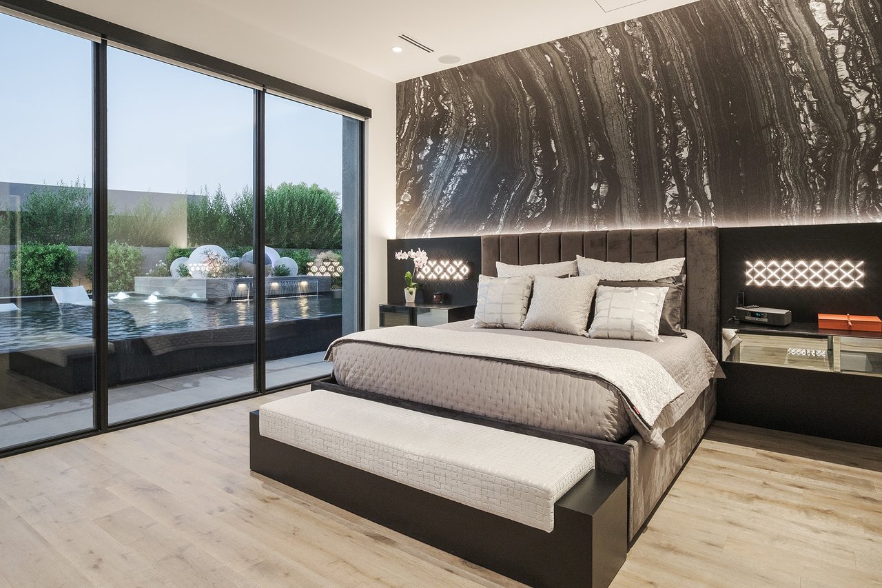 6914 E Cactus Wren Road