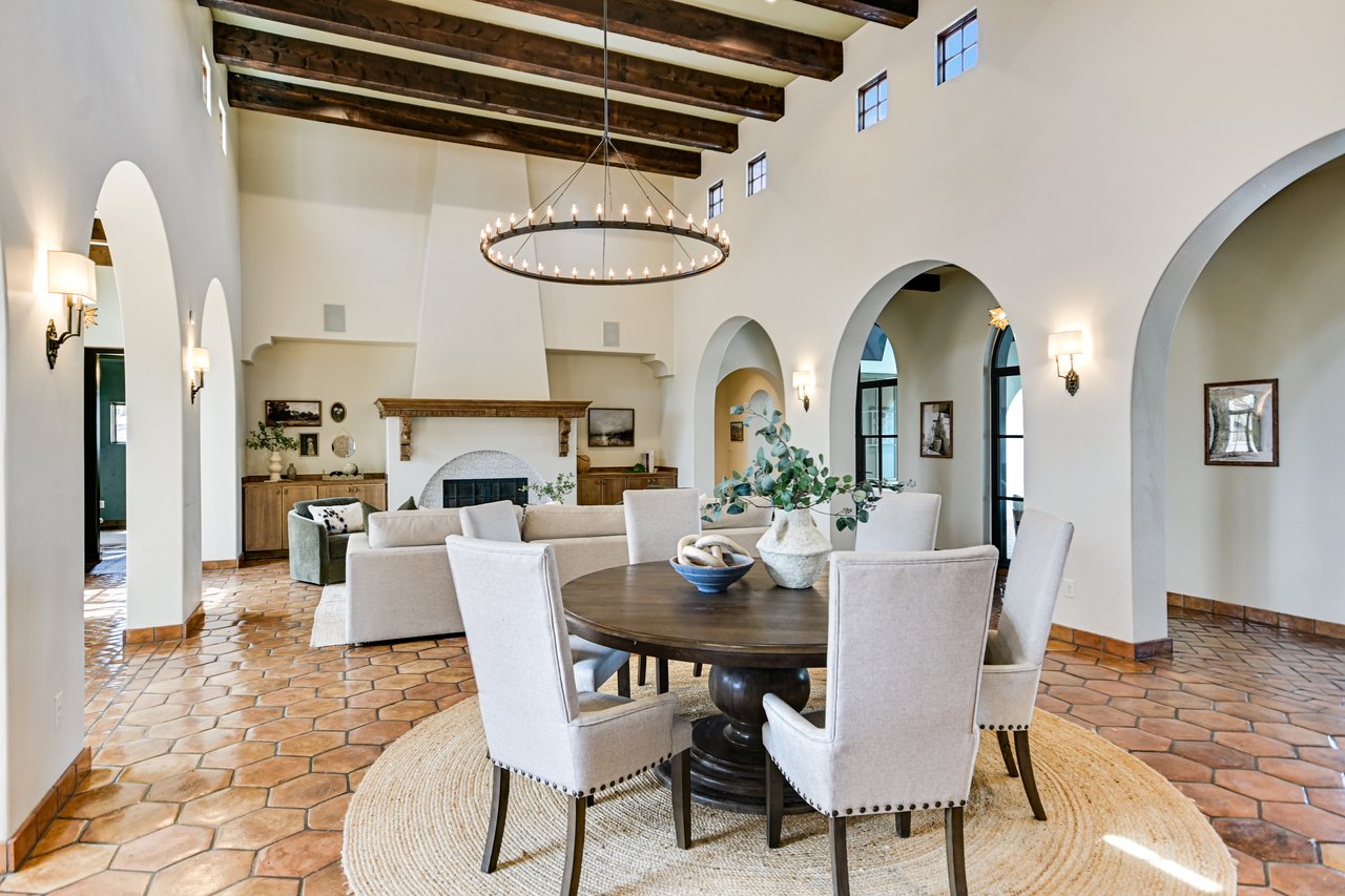 Spanish Oaks Hacienda